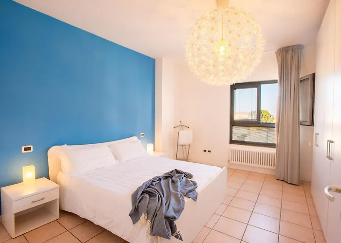 Mit Terrasse Und Panoramablick By Interhome Senigallia